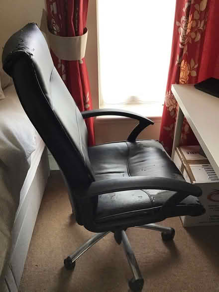 Photo of free Executive office chair (TA1) #2