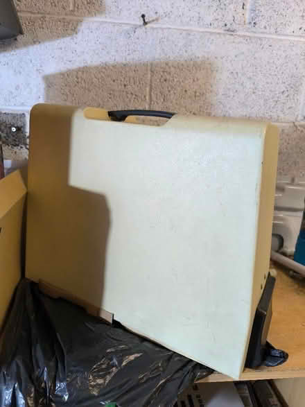 Photo of free Singer sewing machine (Allerton BD15) #2