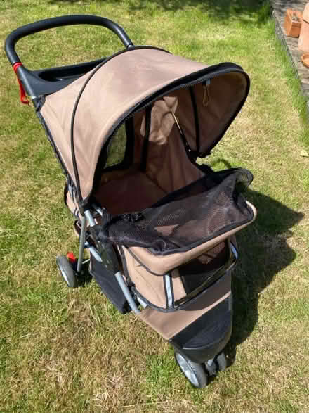 Photo of free Dog pushchair (Oakwood derby) #3