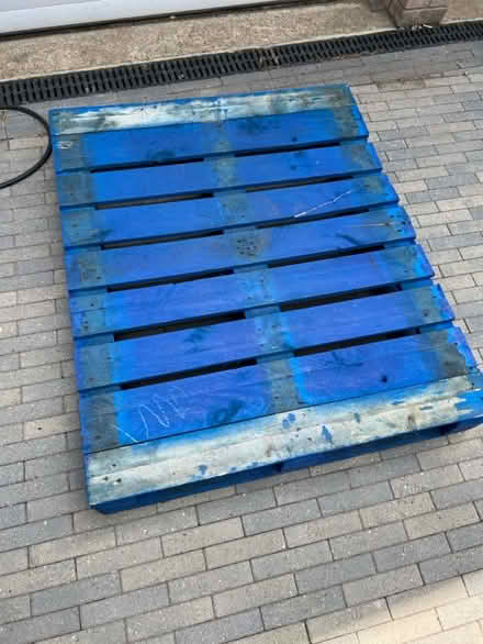 Photo of free Pallet (Chalfont St Peter) #1
