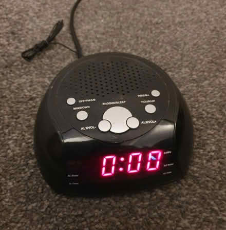 Photo of free Alarm clock/radio (Chingford E4) #1