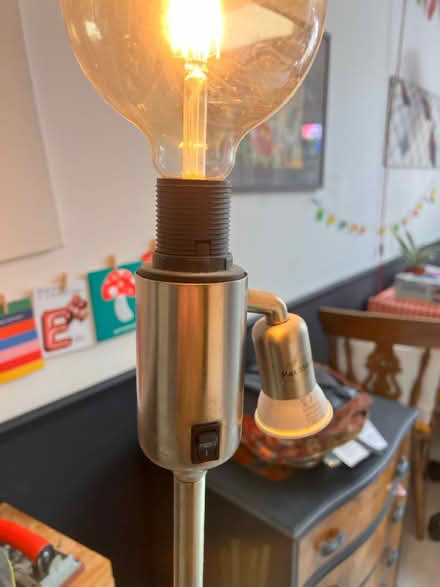 Photo of free Floor standing lamp (CR7 Thornton heath) #3