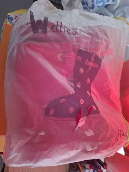 Photo of free joules pink gumboots (CB5 8PA) #1