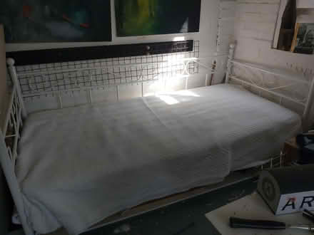 Photo of free Day bed (Cambridge CB4) #1