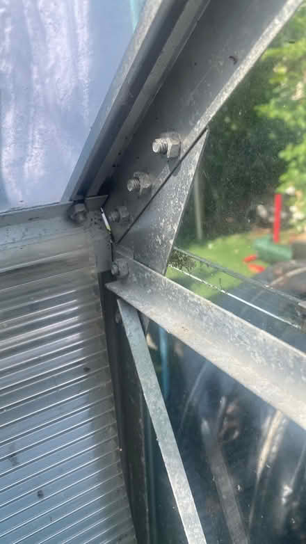 Photo of free Greenhouse (BS105SF) #3