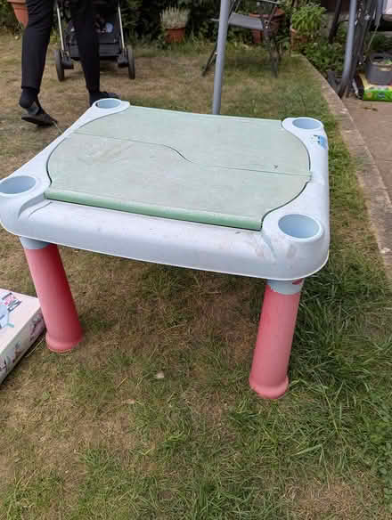 Photo of free plastic outdoor children table (Coventry, CV5) #1