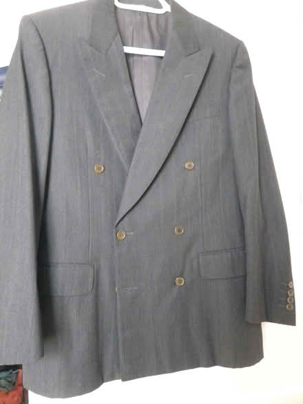 Photo of free Man's Suit (Ware SG12) #1