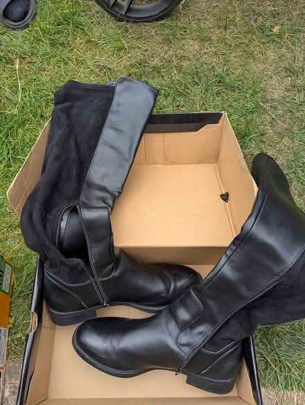 Photo of free womens shoes (Coventry, CV5) #1
