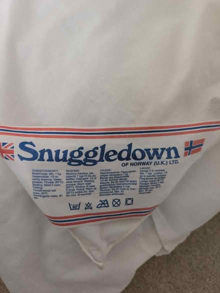 Photo of free 2 Single duvets (NW11 Temple Fortune) #1