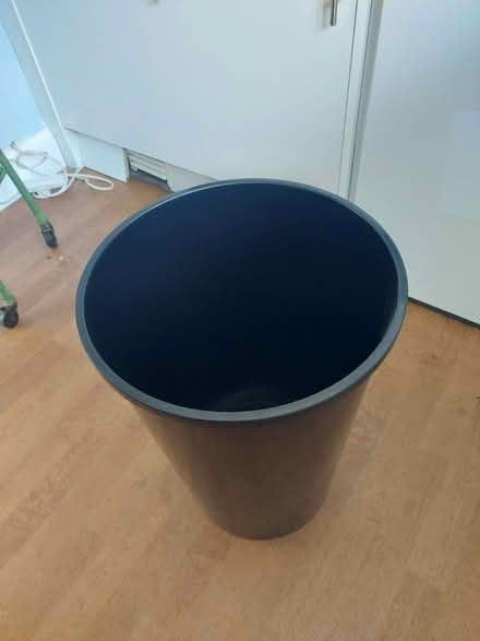 Photo of free black bin (BR6) #2