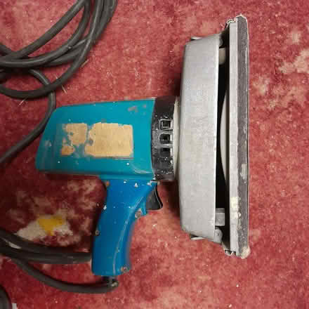 Photo of free Electric sander (Havant PO9) #2