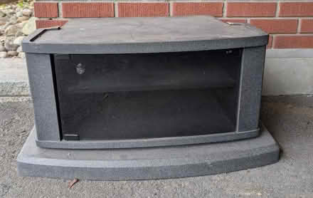 Photo of free TV stand (near 2820 Springland Dr,) #1