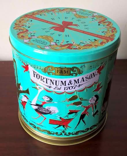 Photo of free Fortnum & Mason tin (Hoddesdon EN11) #1