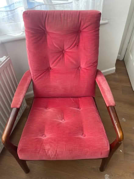 Photo of free Chair (SW20) #2
