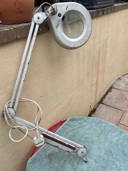 Photo of free Anglepoise magnifying glass (Kingsway) #1