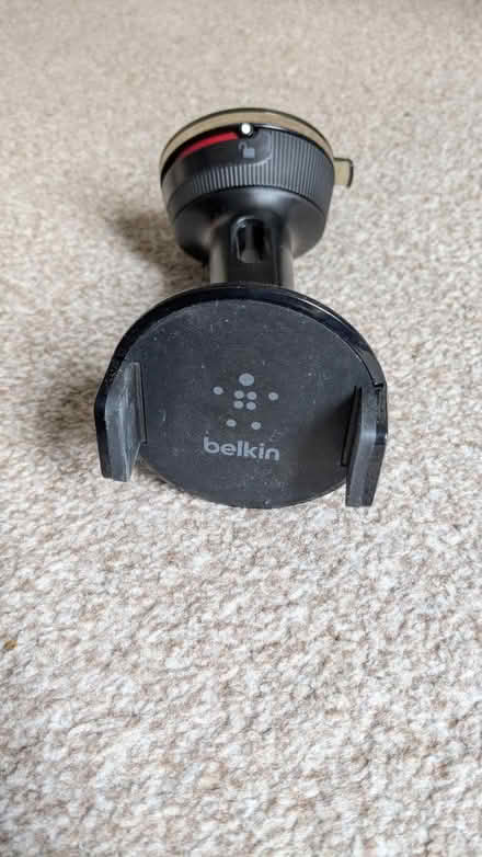 Photo of free Window & Dashboard Smartphone Mount (Bedford, MK40) #1