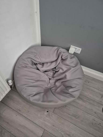 Photo of free Bean bag (St4 2dy) #1