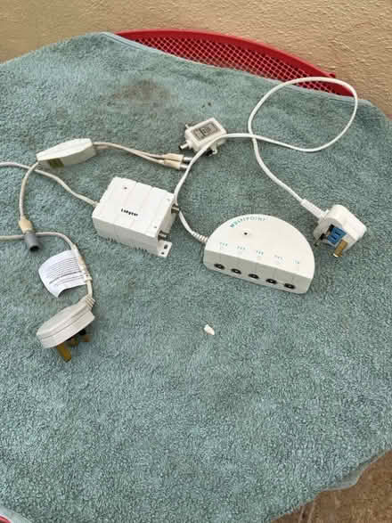 Photo of free Tv signal booster and splitter (Kingsway) #1