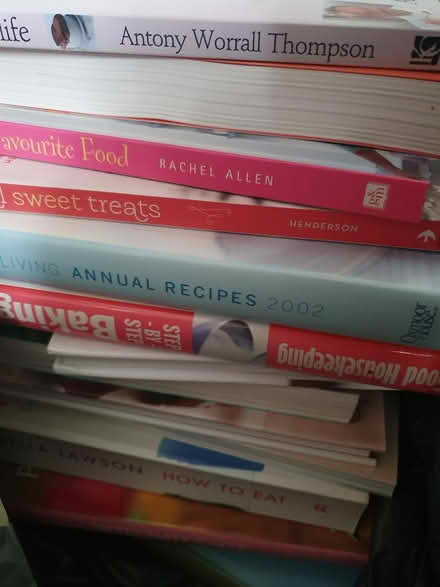 Photo of free Large lot of cookery/ baking books (SL2 Slough) #1