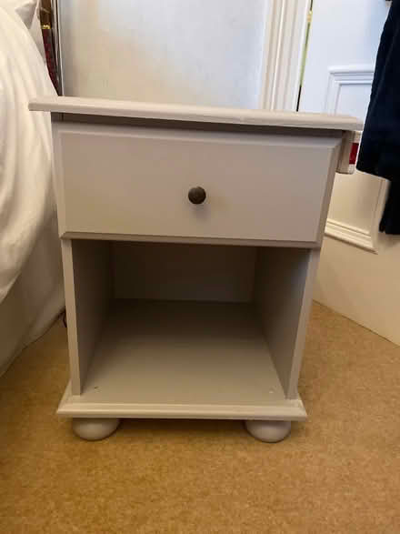Photo of free Chest of drawers and two matching bedside tables. (Dunoon PA23) #2