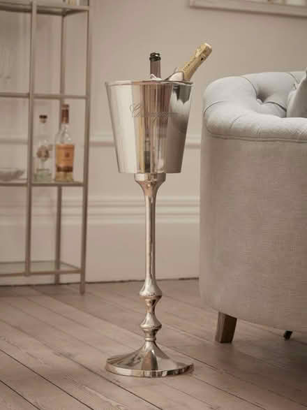 Photo of Standing wine cooler (SW8) #1