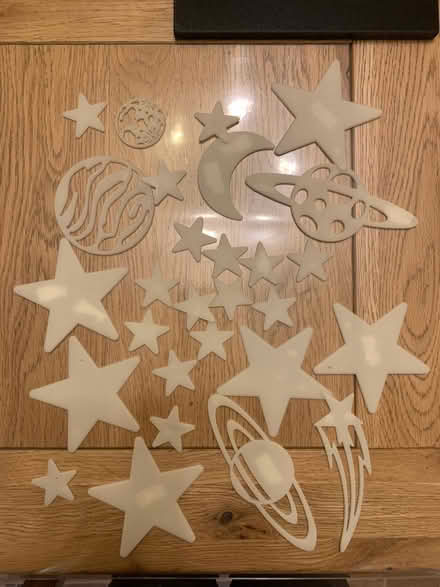 Photo of free Collection of glow in the dark ceiling stars and planets (Broadheath WA14) #1
