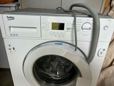 Photo of free Integrated washing machine (Rainham ME8) #2
