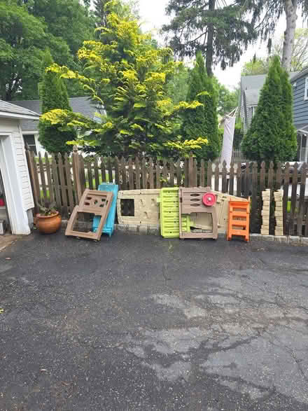 Photo of free Step2 Play Structure(Taken) (Morristown) #1