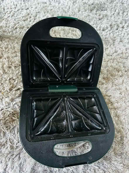 Photo of free Morphy Richards sandwich maker (Abingdon OX14) #2