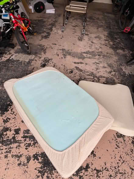 Photo of free 4inch deep furniture foam (Halton LA2) #2