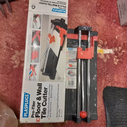 Photo of free Tile cutter (Havant PO9) #1