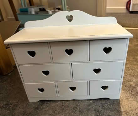 Photo of free Small drawers (Jennetts park RG12) #1