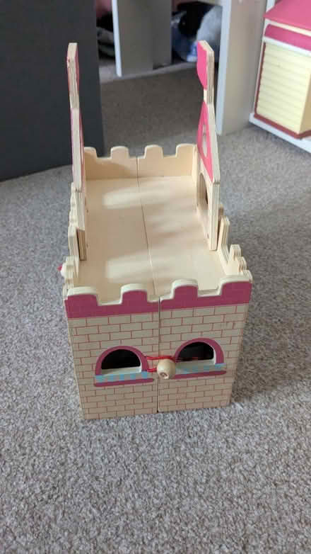 Photo of free Toy-Portable Knight's Castle (Bedford, MK40) #3