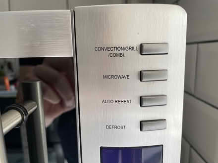 Photo of free Microwave/convection Oven (RG12 8UJ) #3