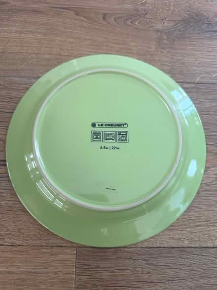 Photo of free Le Creuset plate (B5) #2