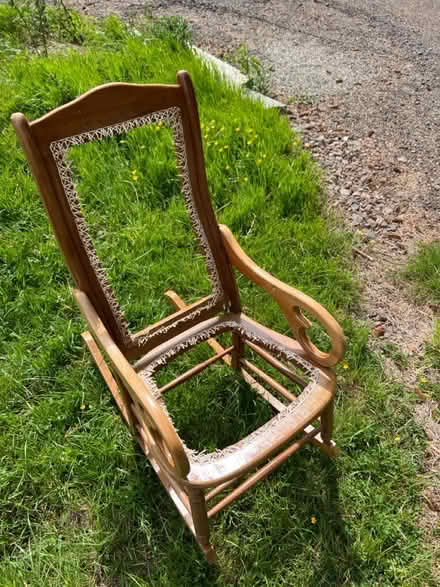 Photo of free Rocking chair heavy wood (auchterarder PH3) #3