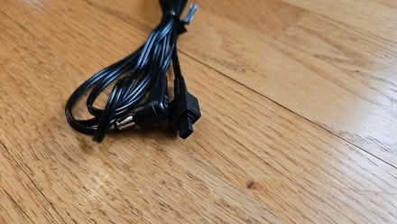 Photo of free Unidentified video cable (Mountain View, Cuesta Park) #3