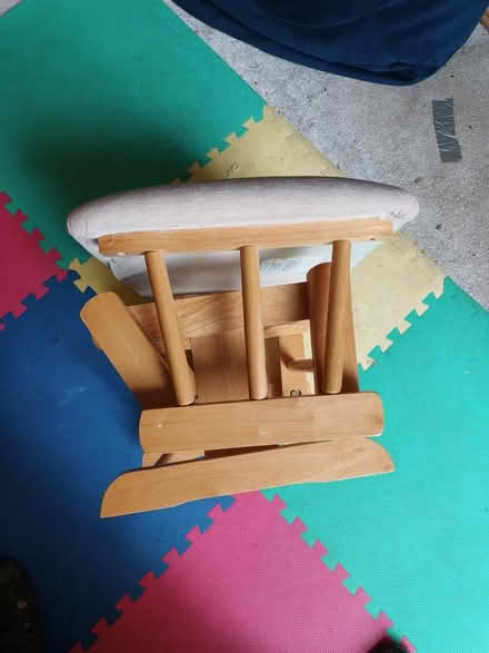 Photo of free Nursing footstool (SS16) #2