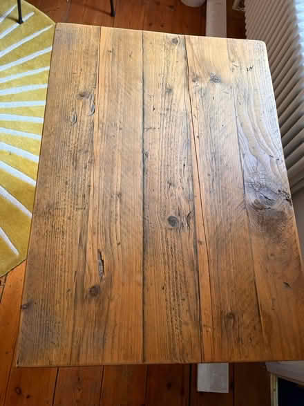 Photo of free Side table (Walthamstow E17) #2