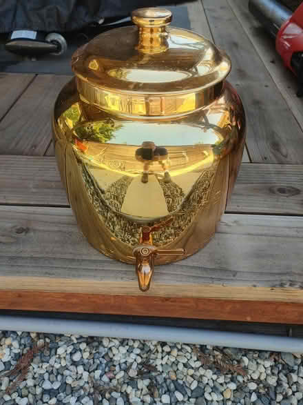 Photo of free Mar a Lago Water Dispenser (Redwood CIty) #1