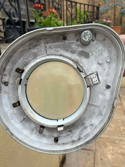 Photo of free Anglepoise magnifying glass (Kingsway) #2