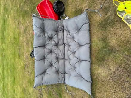 Photo of free Bench cushion (West Ferry DD5) #1