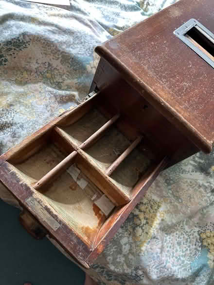 Photo of free 1900 era shop till (Woodley RG5) #2