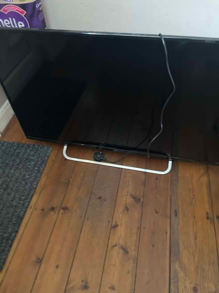 Photo of free jvc 40 tv (LE12) #1