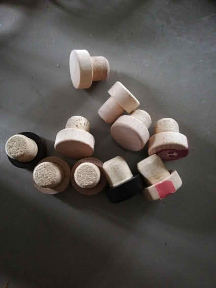 Photo of free 10 gin corks (Bradway S17) #1