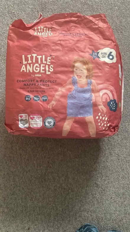 Photo of free Size 6 Nappies and Nappy bags (Waterbeach) #2
