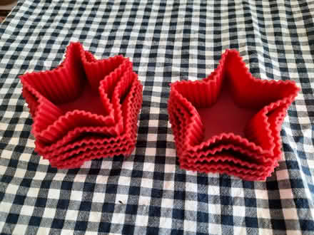 Photo of free Silicon cake moulds (North baddesley SO52) #1