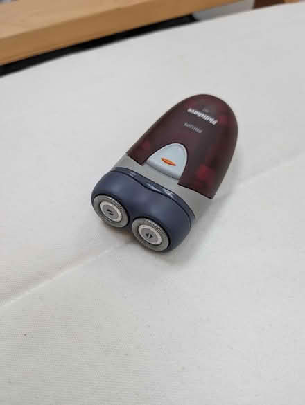 Photo of free Travel razor (Central Saffron Walden) #2