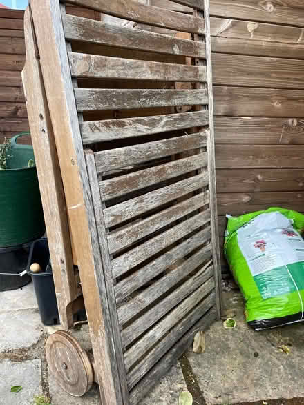 Photo of free Wooden sun lounger (L37) #3