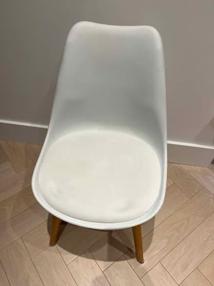 Photo of free 3x dining chairs (NW8) #2